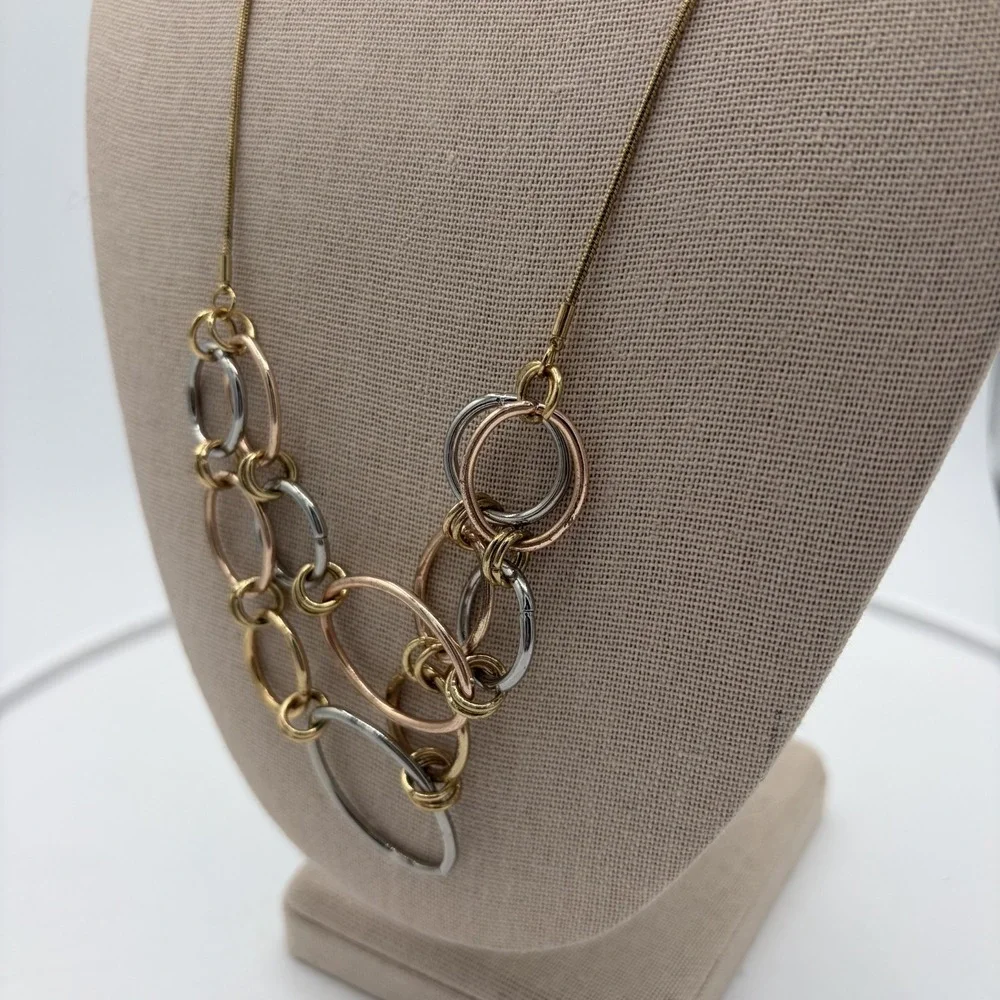 Ann Taylor Factory Tri‎ Tone Mixed Metal Interlocking Ring Slider Necklace
